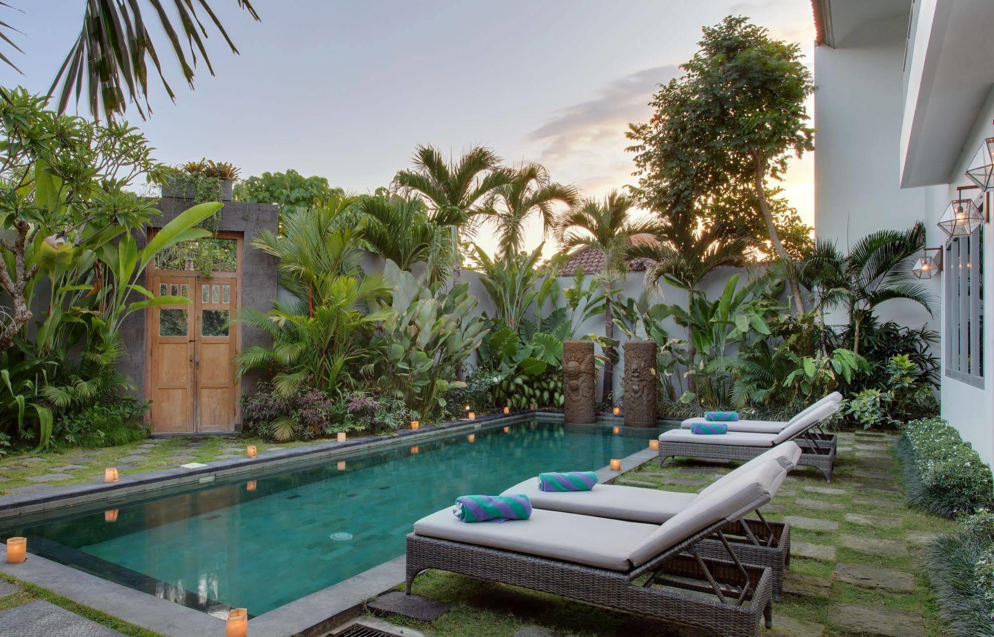 Room & Vespa 2 Seminyak  Ngoại thất bức ảnh